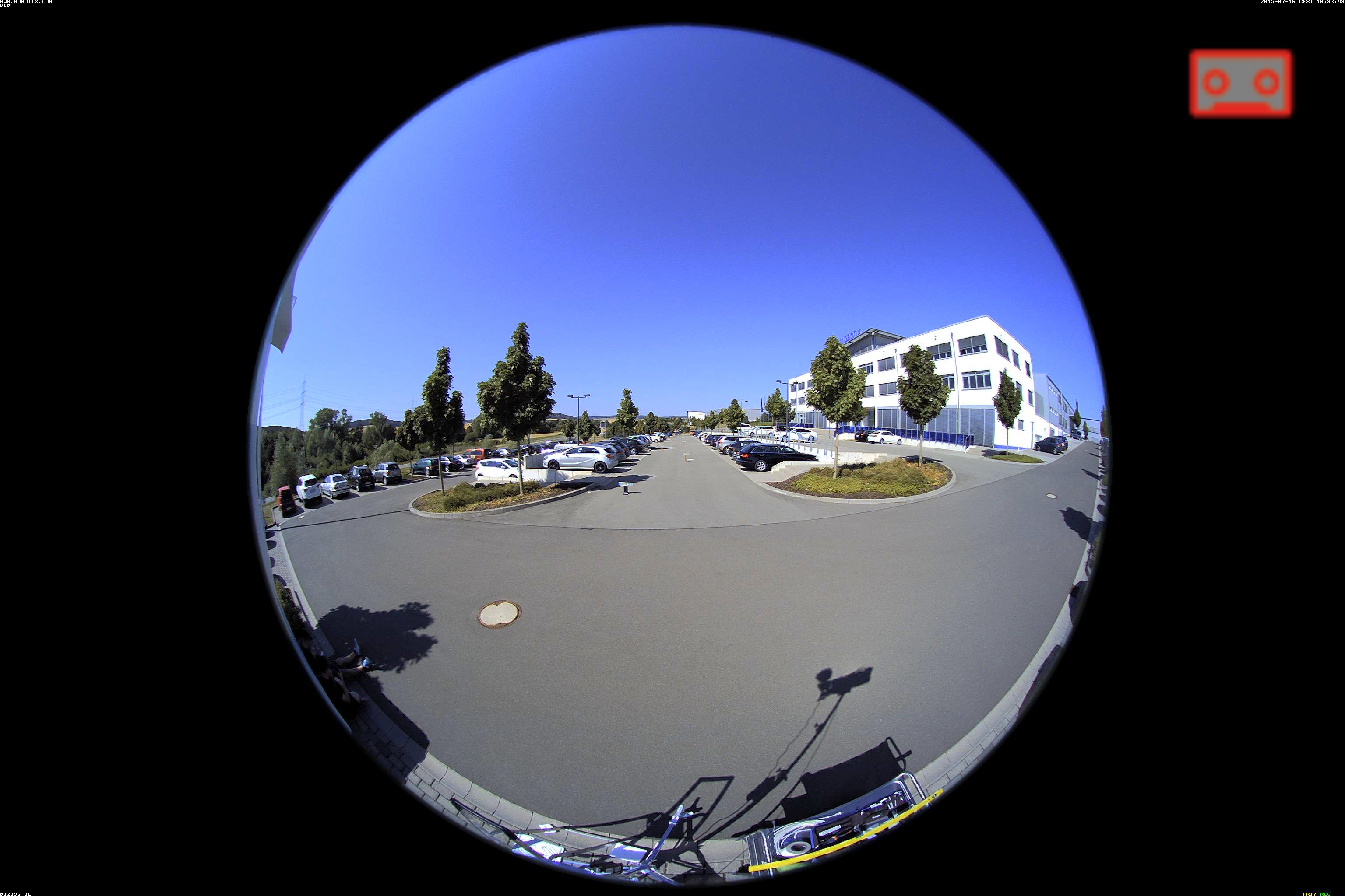 B016 lens